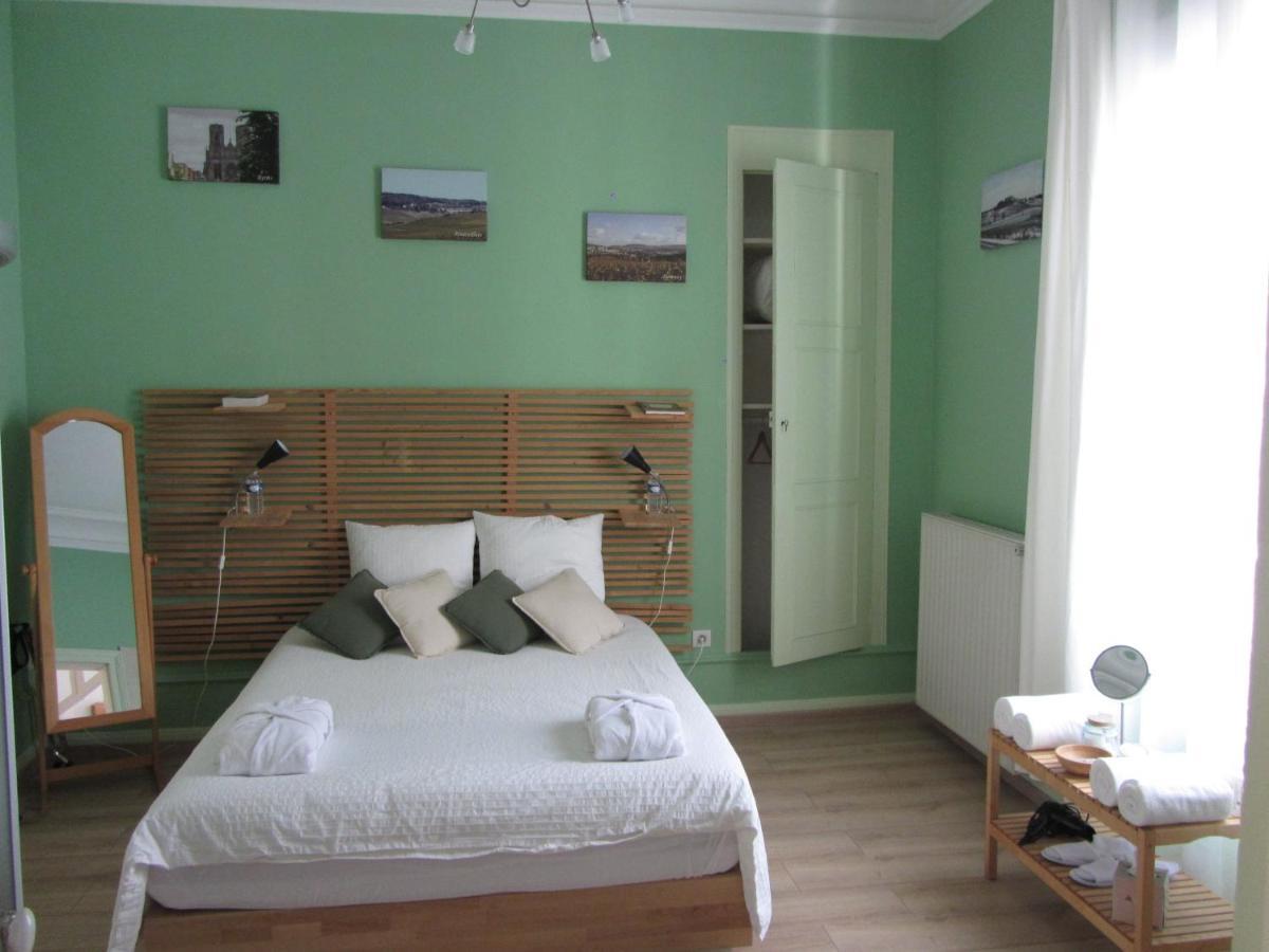 Chambre D'Hotes Les Epicuriens Epernay Exterior photo
